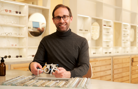 Mastering MF Glasses: The Secret to Easy Adaption