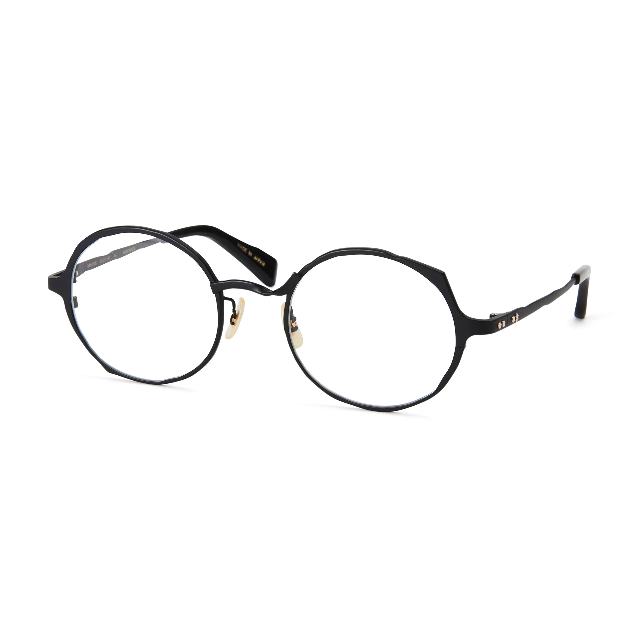MM-0038 Black