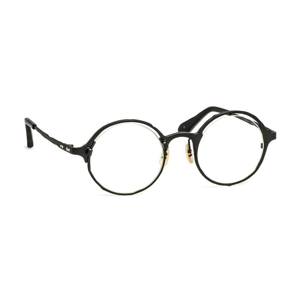 MM-0052 Black