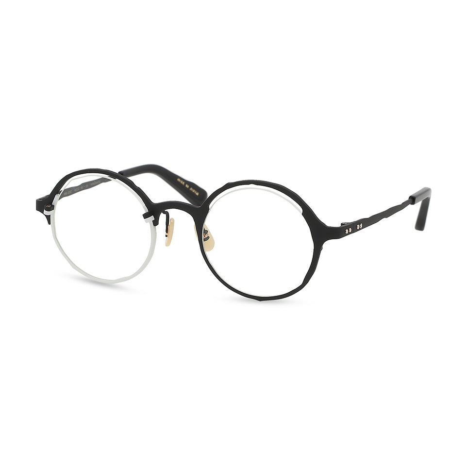 MM-0052 Black-White