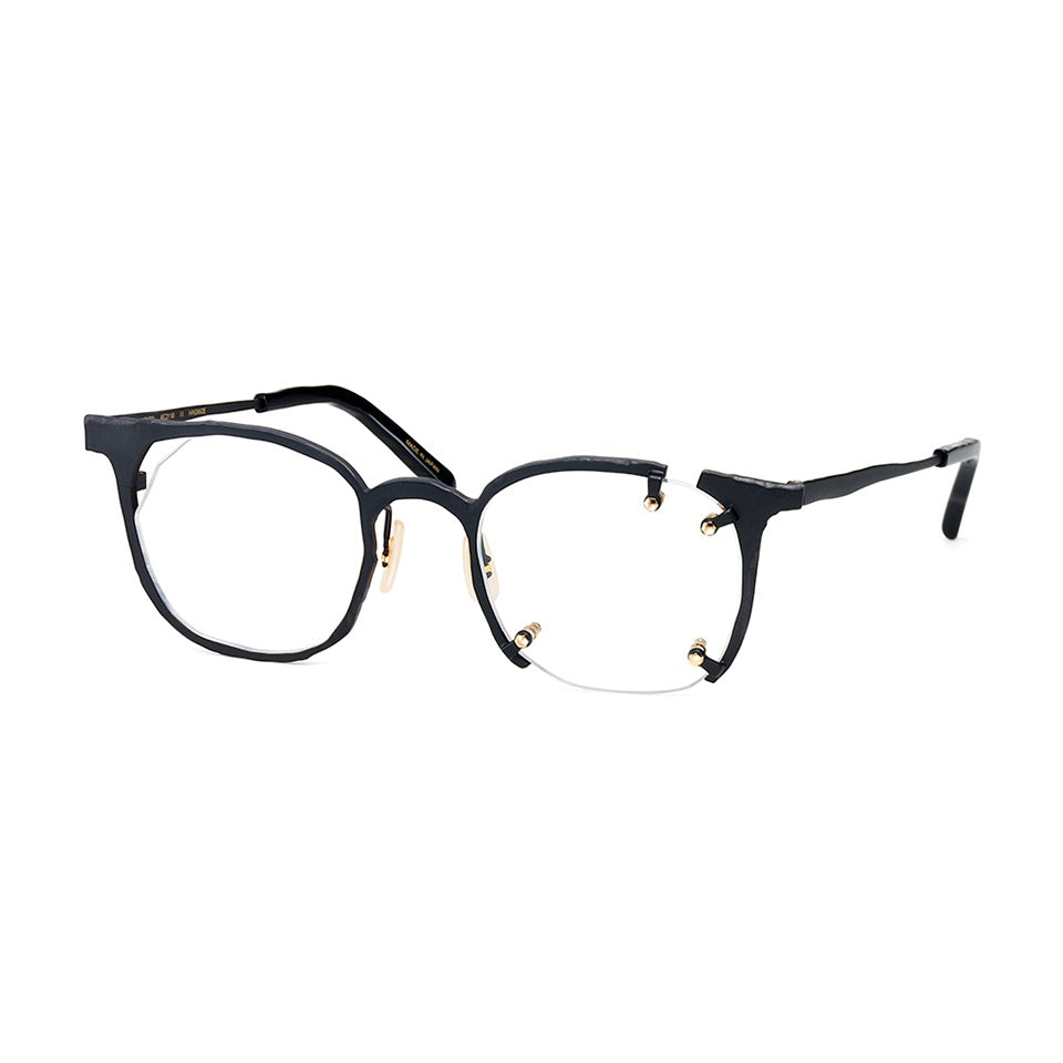 MM-0061 Black