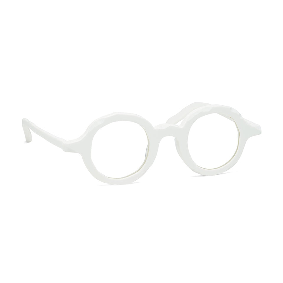 MM-0067 White