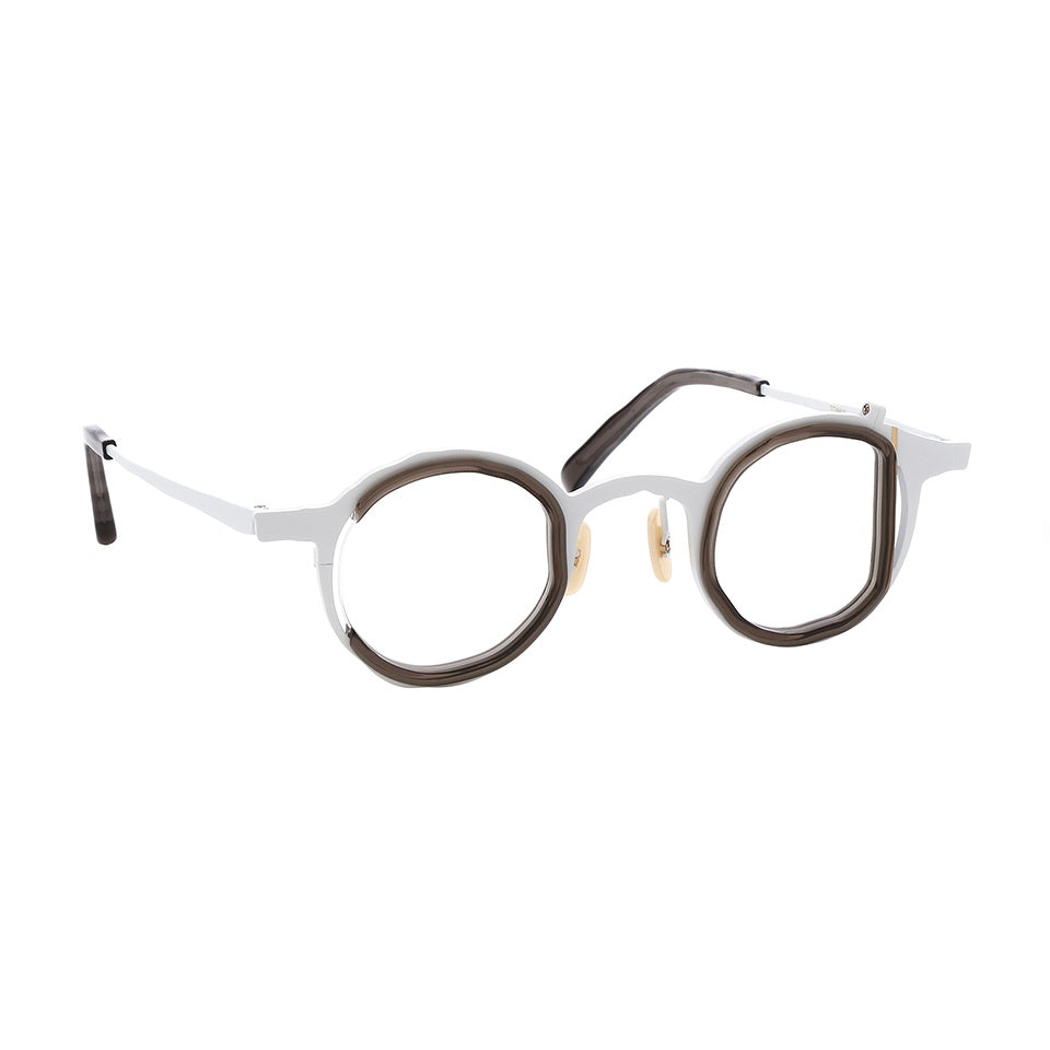 MM-0077 Clear charcoal / White