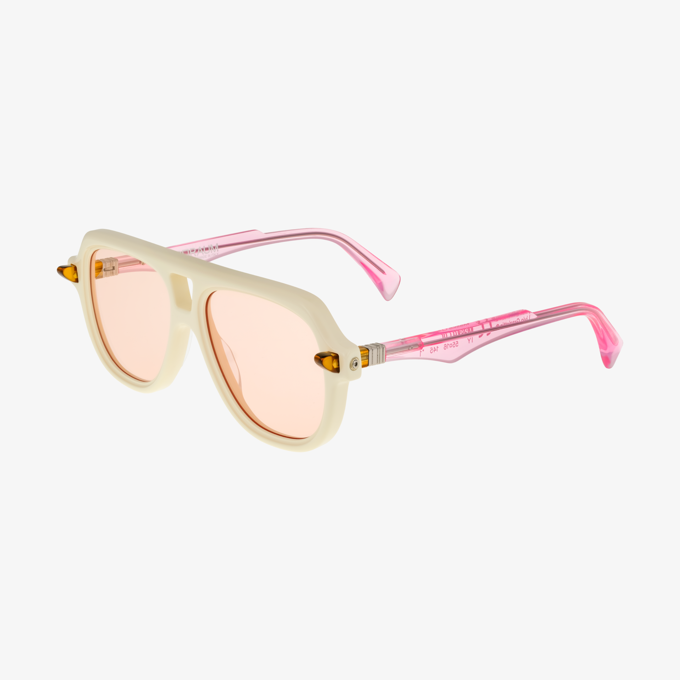 Q4 White Pink