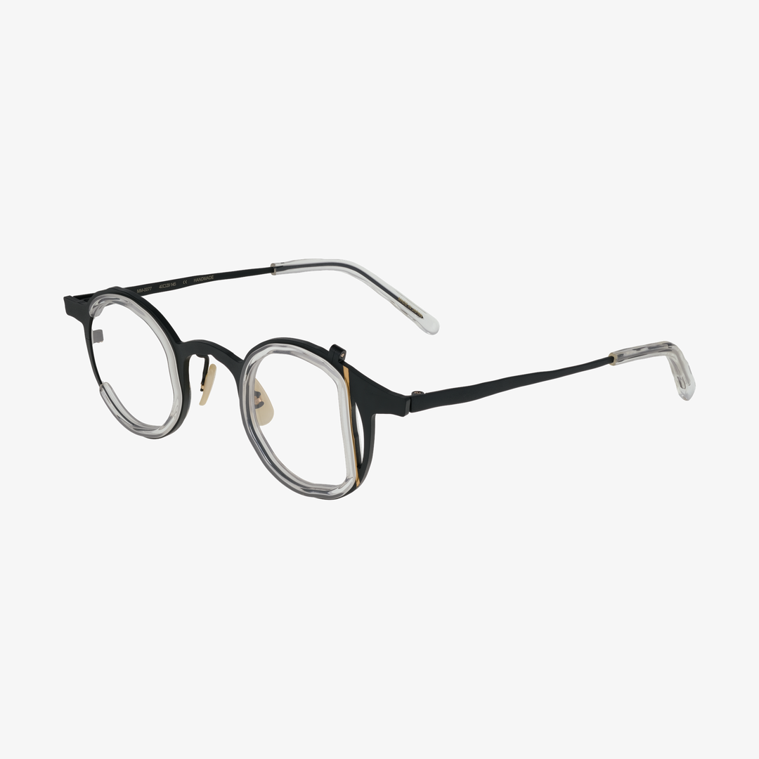 MM-0077 Clear Black